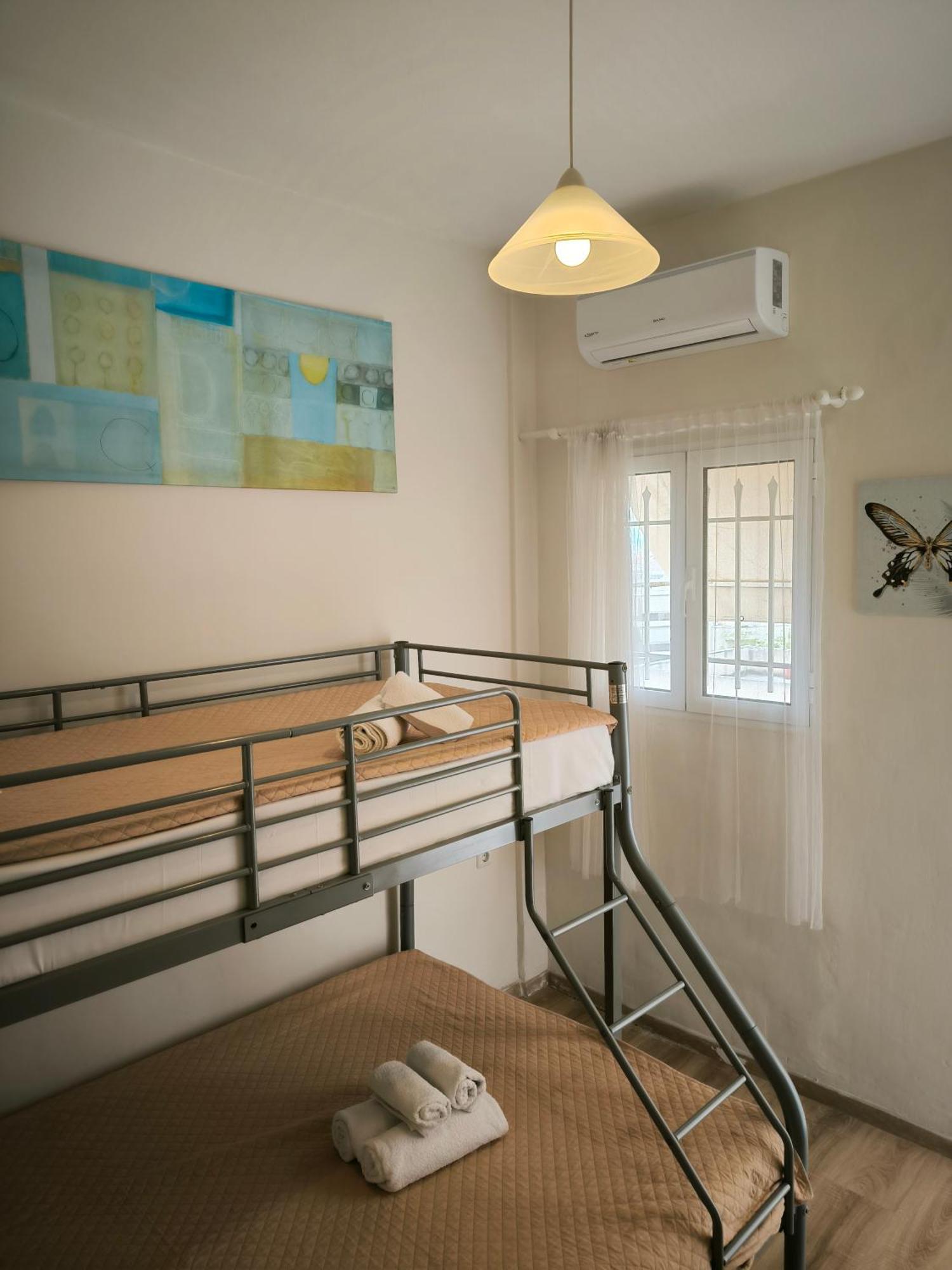 דירות אתונה Penthouse With An Incredible View 350M From Metro Station! מראה חיצוני תמונה